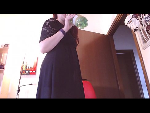❤️ Egy alázatos rabszolga, aki szereti a piszkos és buja bugyikat, kénytelen maszturbálni, miután megnézte ezt a videót! ❤️ Szuper szex at hu.pornmega.ru ☑