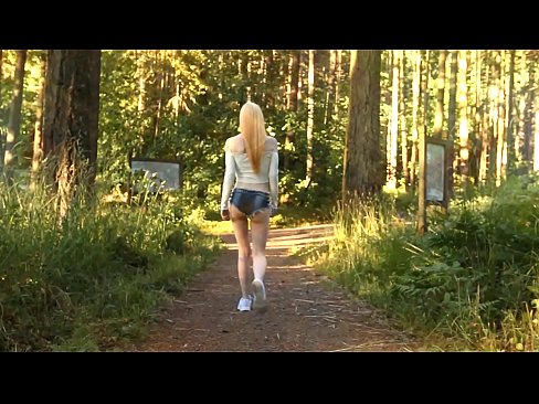 ❤️ Gyönyörű nő lassan mozog, nem meztelen videó ❤️ Szuper szex at hu.pornmega.ru ☑